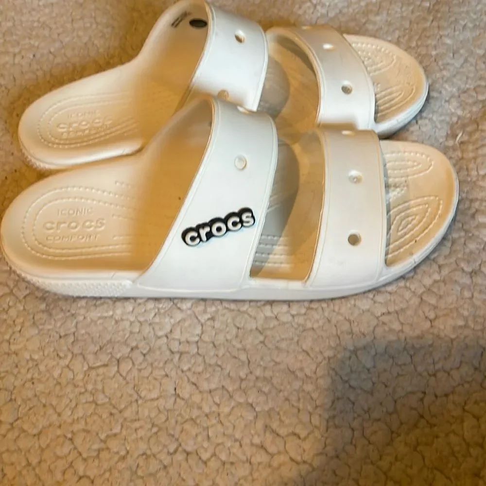 Crocs sandals M10 W12